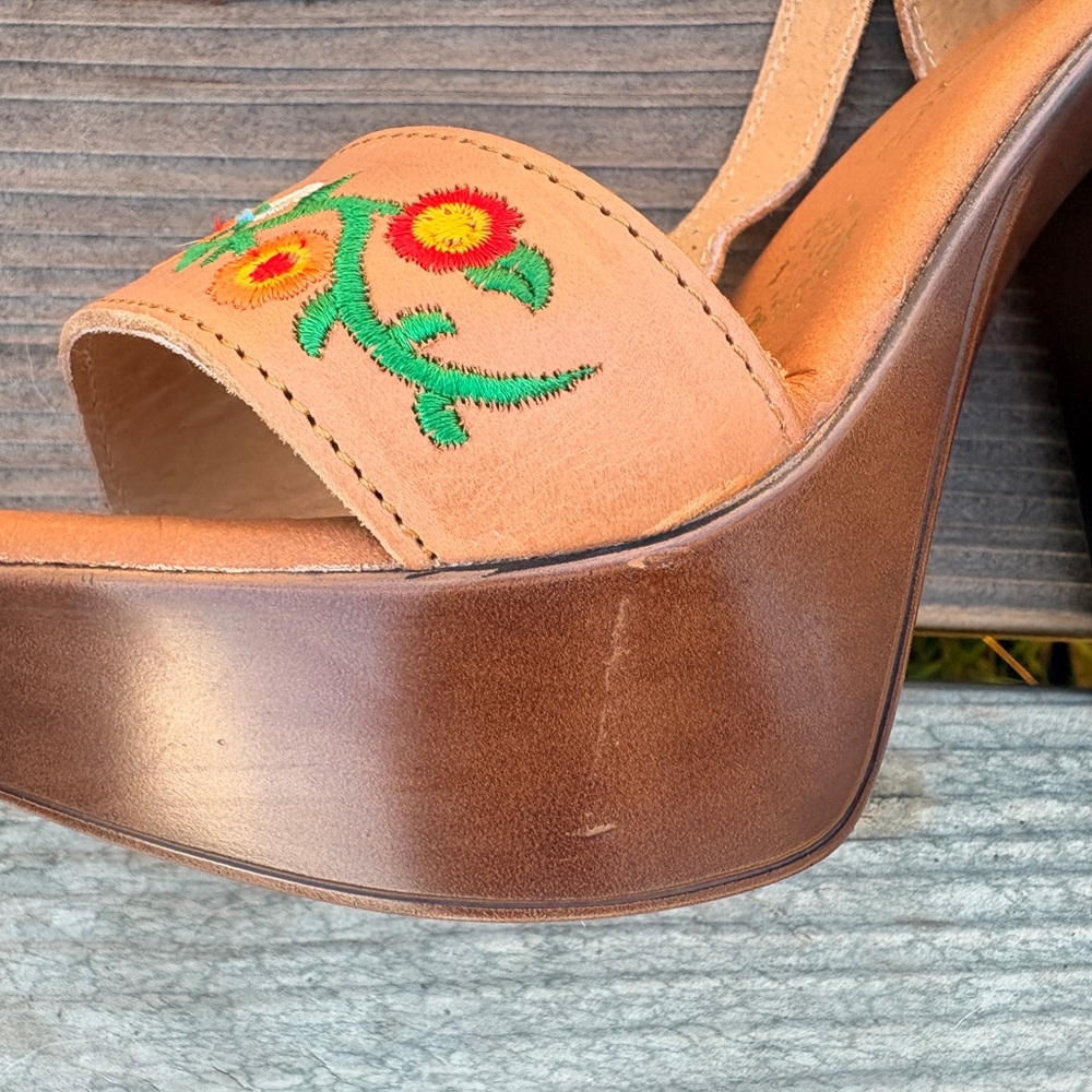 Tan Floral Embroidered Women's Heels - Picture 6 of 9